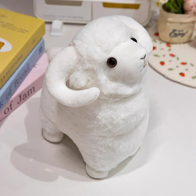 Skanto | Fluffy Rosa Hvit Sau Villsau Plysjfigurer