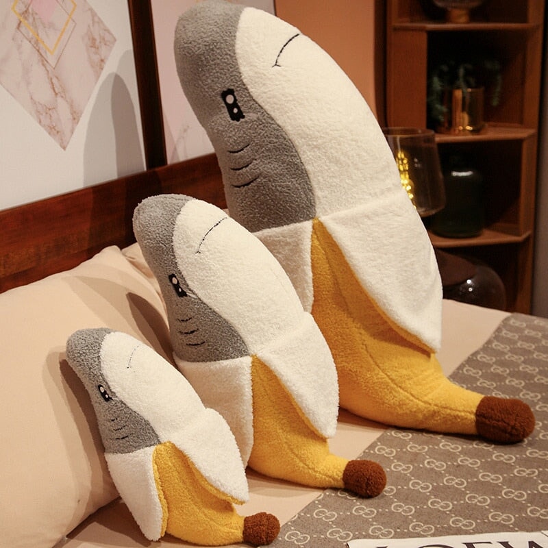Skanto | Fluffy Shark Banan Plush leketøy
