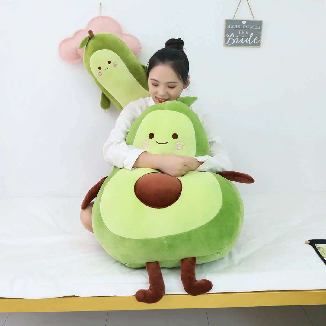 Skanto | Happy Green Avocado Plushie