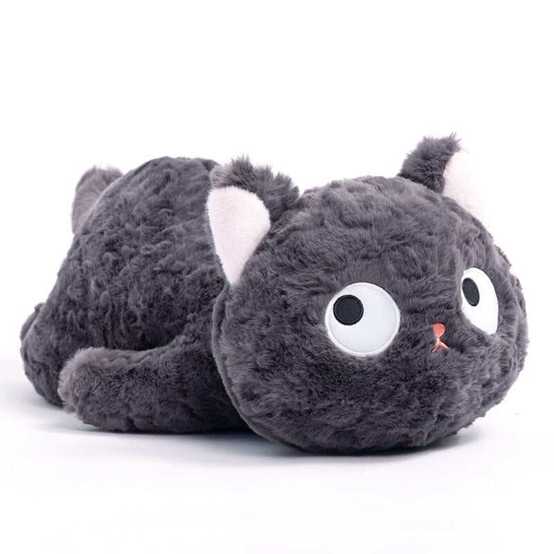 Skanto | Jiji den fluffy svarte katten kosedyr som ligger ned