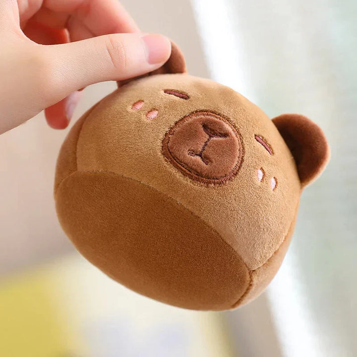 Skanto | Kawaii Capybara Godteri Bag Plushie