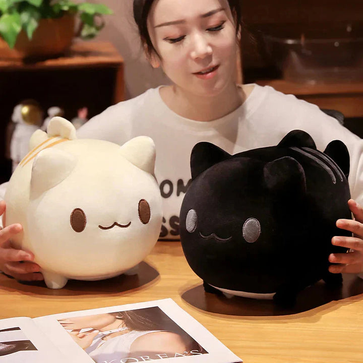 Skanto | Kawaii Kitty Ball Plushie