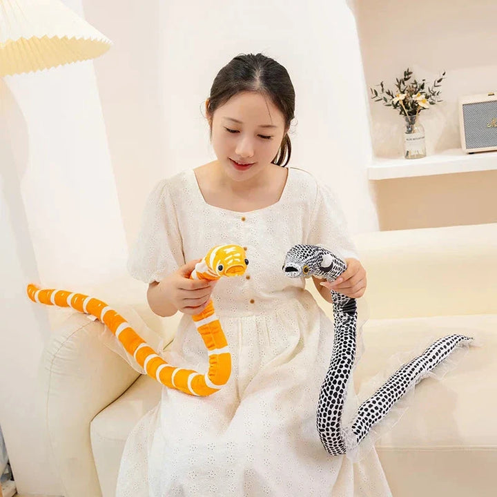 Skanto | Kumo og Nami Livaktige Havål Plushies