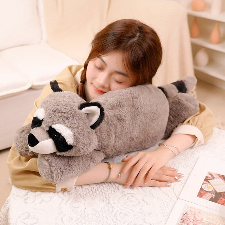 Skanto | Laying Sloth og Fox Raccoon Krokodille Plushie Venner