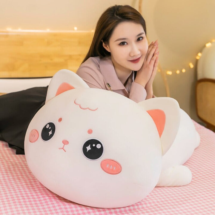 Skanto | Momo & Nala de Kawaii Liggende Katt Plussleker