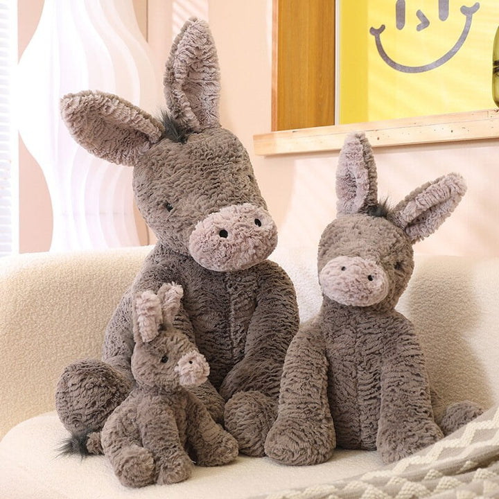 Skanto | Whispy den fluffy esel plush figur