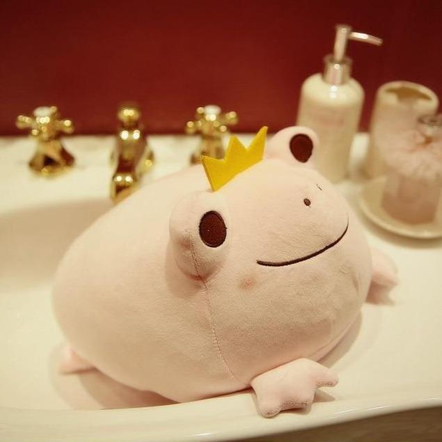 Skanto | Royal Frogs