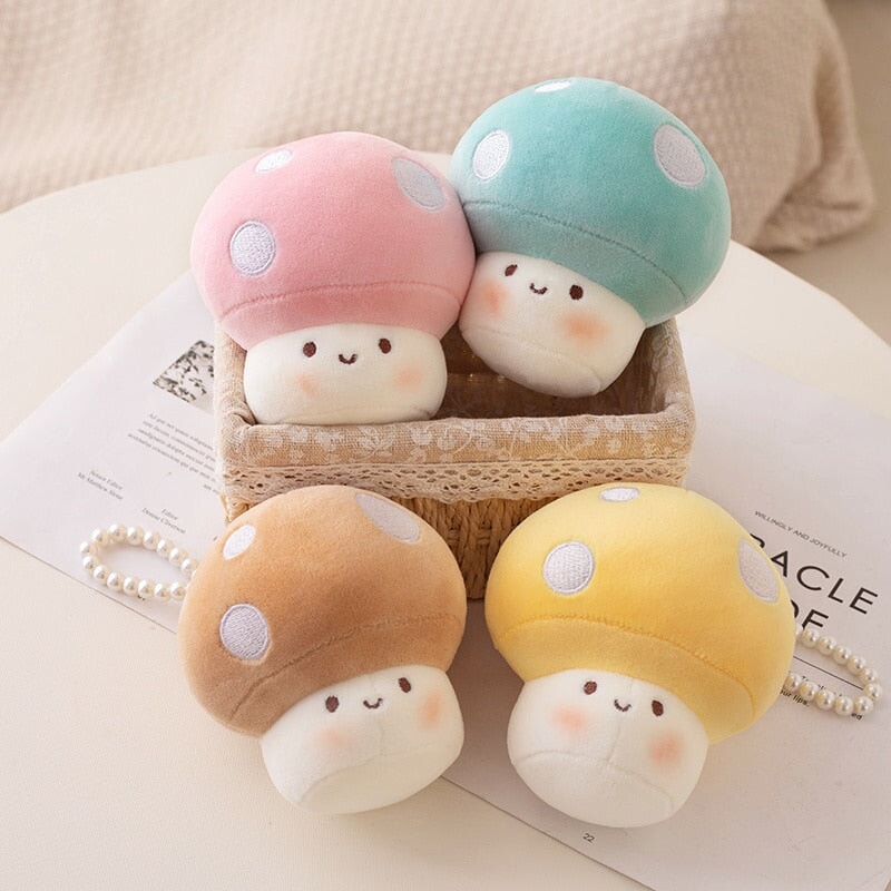 Skanto | Squishy Mushroom Friends Plysj Nøkkelringer
