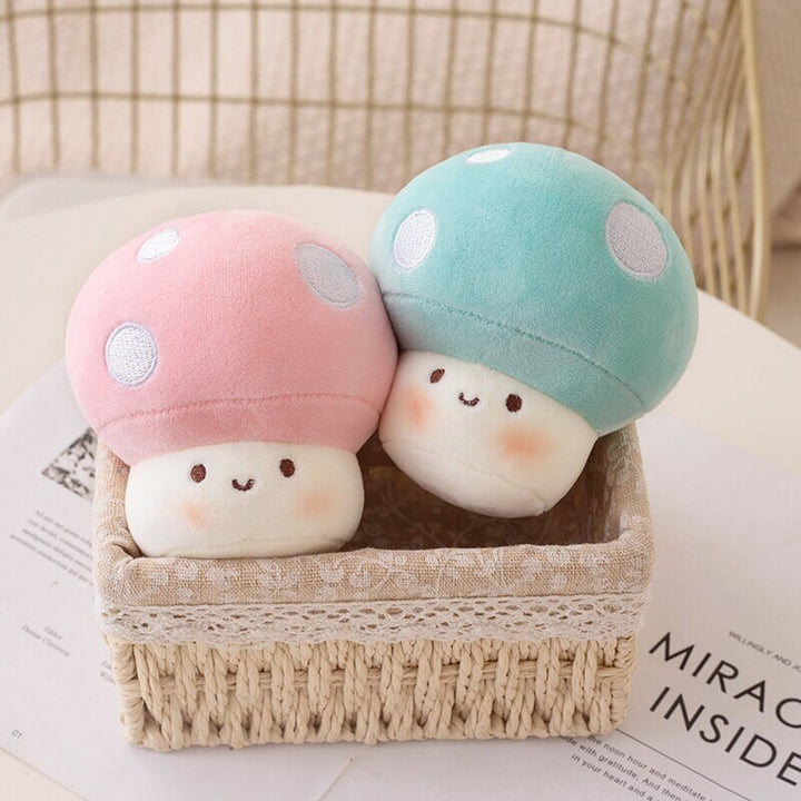 Skanto | Squishy Mushroom Friends Plysj Nøkkelringer