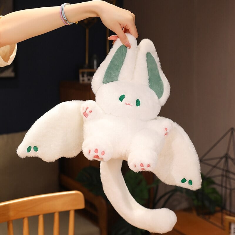 Skanto | Hvit Kawaii Fluffy Flagermus Plüsjbaby