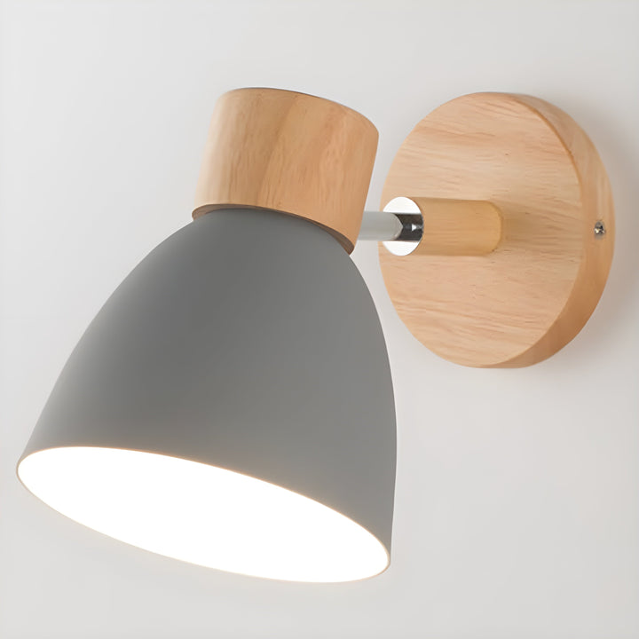 Skanto | Tre Norsk Vegglampe med Bryter for Soverommet