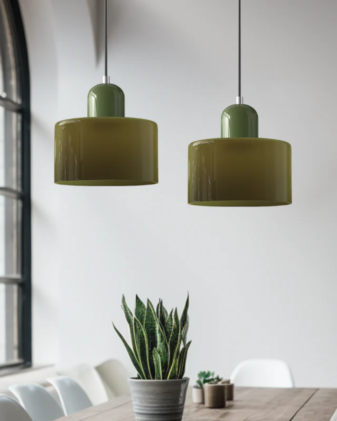 Skanto | Elegant pendellampe med en skulpturell silhuett