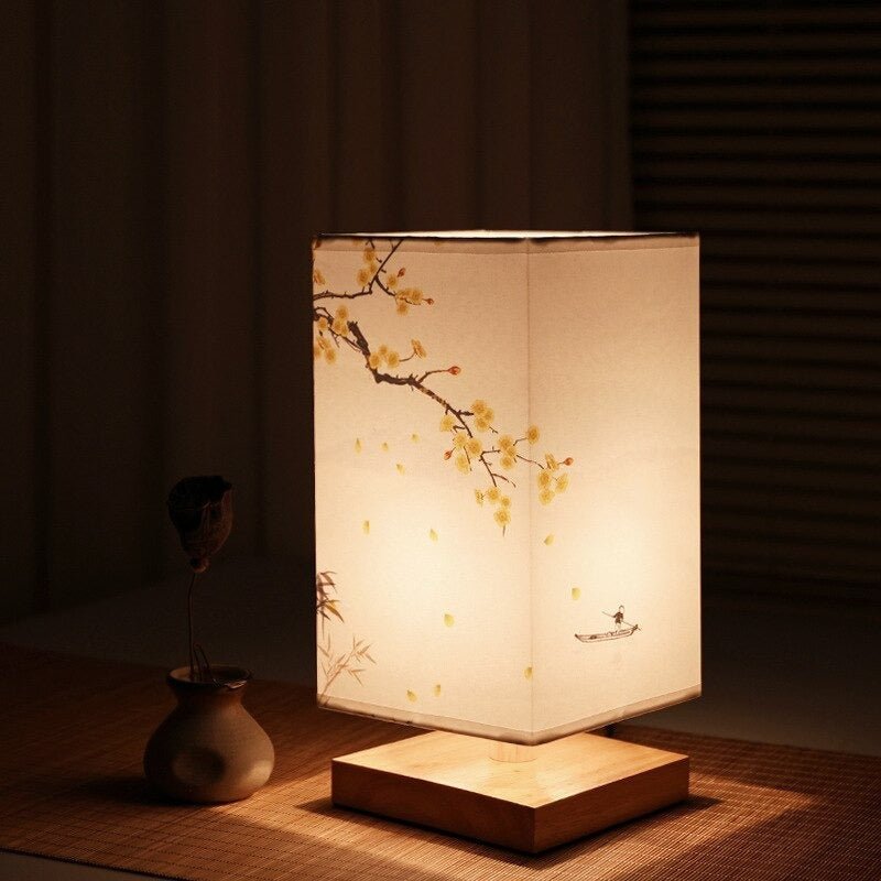 Skanto | Kyomi Japansk-skandinavisk Bordlampe – Minimalistisk Treakcentlys