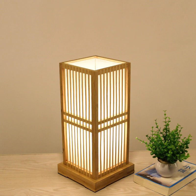 Tatami Japansk Nattbordlampe med Tre Bamboo Skjerm | Skanto