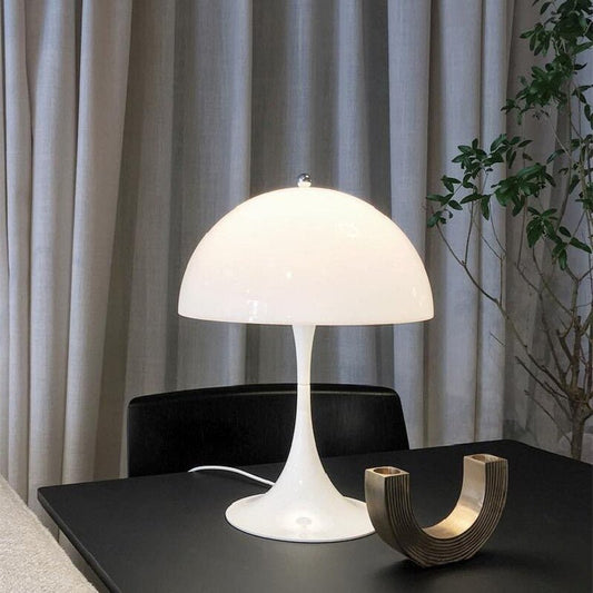 Norvo | Moderne bordlampe i soppform
