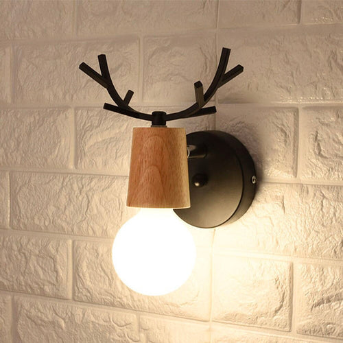 Deer Antler Vegglampe i Nordisk Stil Design | Skanto