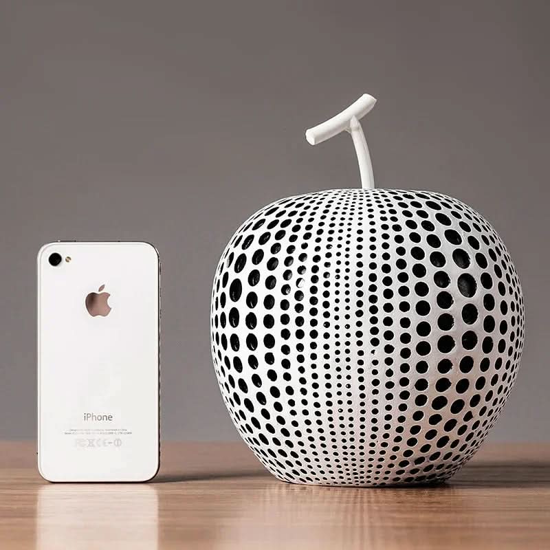 Skanto | MonoApple Dekorativ Figur – Svart & Hvit Prikkete Eple