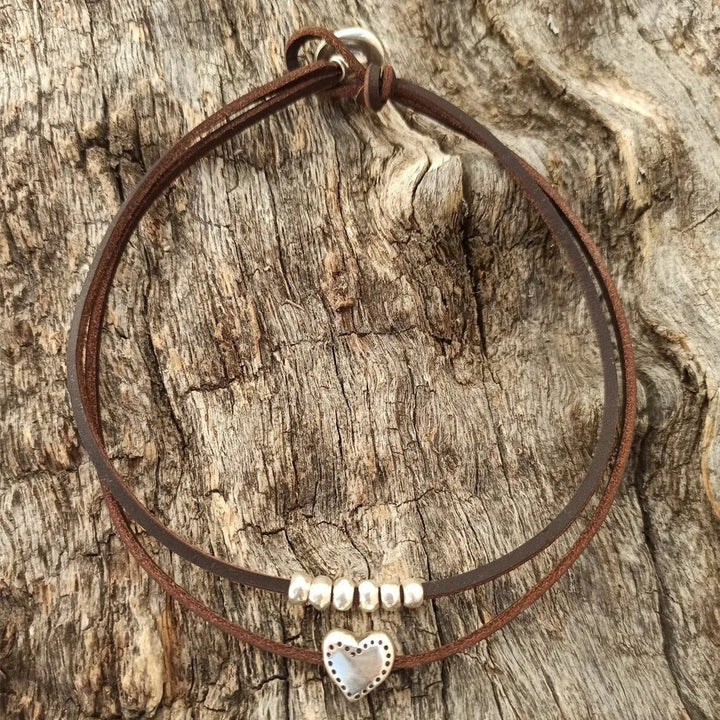 Skanto | Laget lærhjerte choker-halskjede
