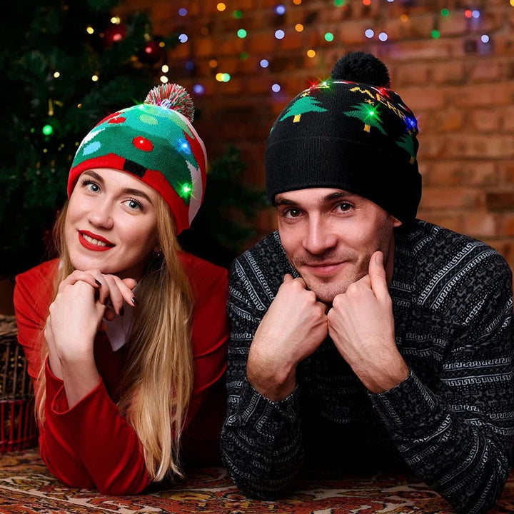 Skanto | LED julenissenlue - Unisex strikket lue for jul og nyttår