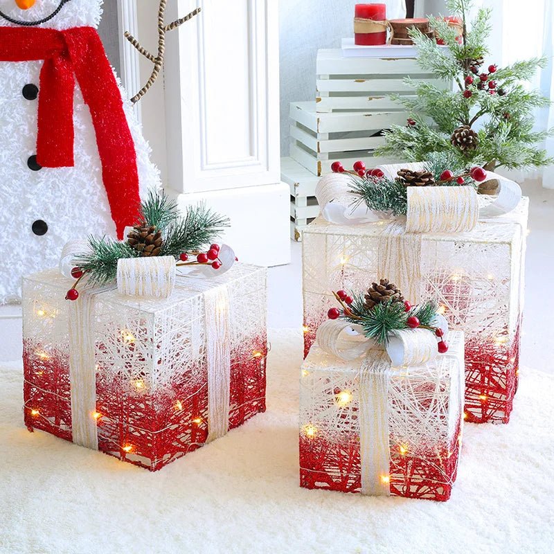 Skanto | LED Julepynt – Snømann, Rådyr & Gaveeske Ornamenter med Lys