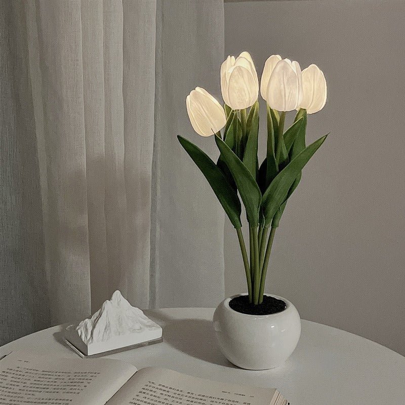 Skanto | Dekorativ LED Tulipan Bordlampe – Florima