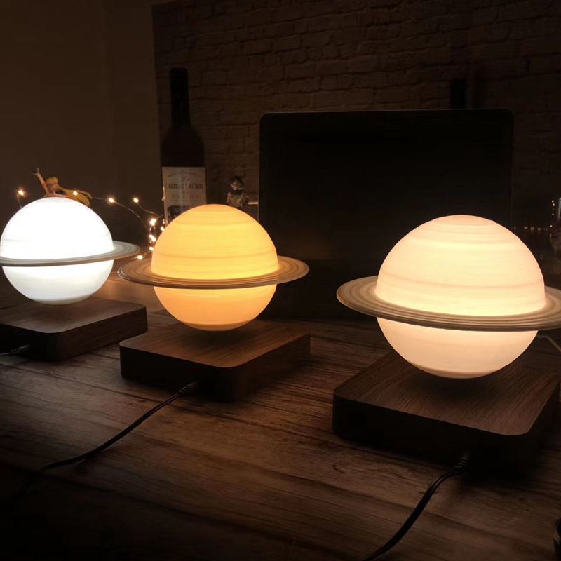Leviterende Saturnuslampe Skanto