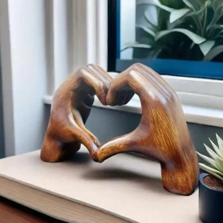 Skanto | LoveSculpt – Håndlaget Tre Hjemmedekorasjon med Rustikk Sjarm