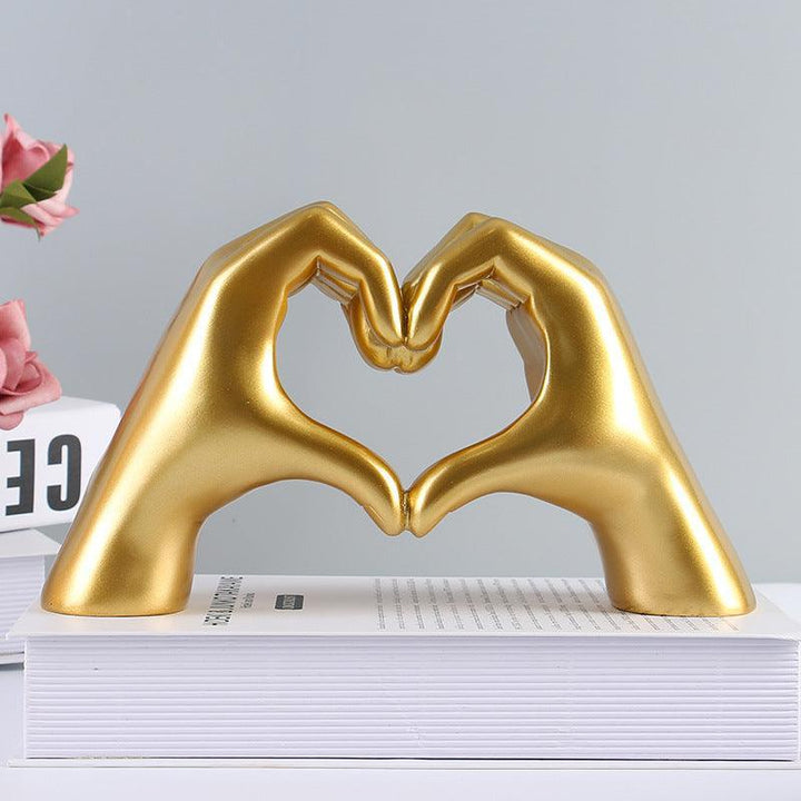 LoveSculpt – Handgefertigte Wohndekoration aus Holz mit rustikalem Charme