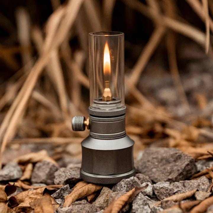 Skanto | LUMETRA – Justerbar butan campinglampe for fleksible lysinnstillinger