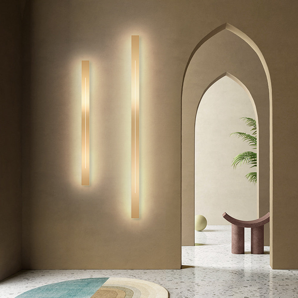 Skanto | LumièreGold LED Vegglampe