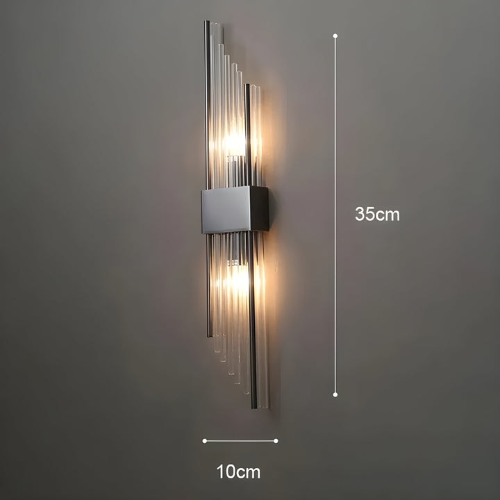 Vegglampe med krystalleffekt – Elegant design med gullfargede detaljer