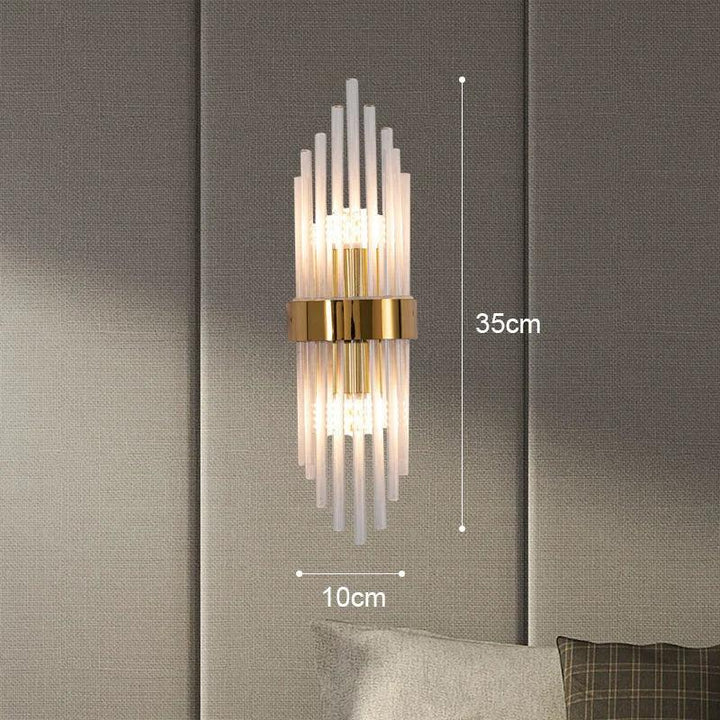 Skanto | Elegant Light - Krystall Vegglampe - Gylden Berøring