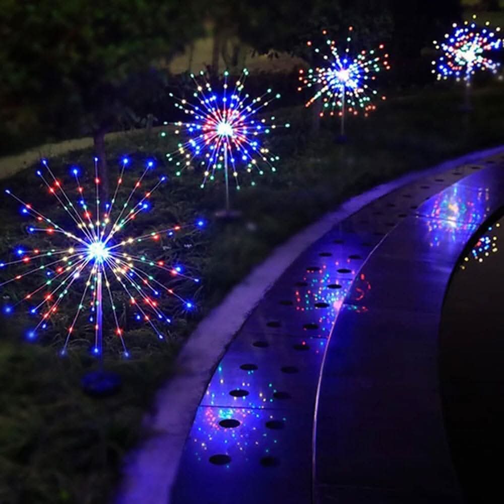 Skanto | Elegant LED fyrverkerilamper for utendørsområder, IP65, solenergidrevet belysning