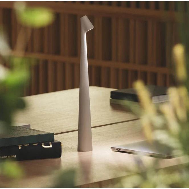 Skanto | Nordisk Minimalistisk LED Trådlampe
