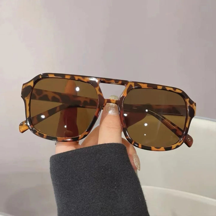 Skanto | LUXEGLAM SHADES – Retro Kattøye Solbriller med UV400 Beskyttelse