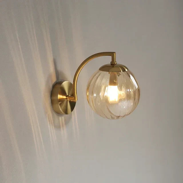 Skanto | Luksus Modern Vegglampe Laget av Glass - CrystalGlow