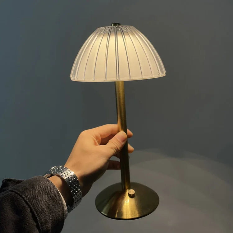 Skanto | Moderne Trådløs Bordlampe