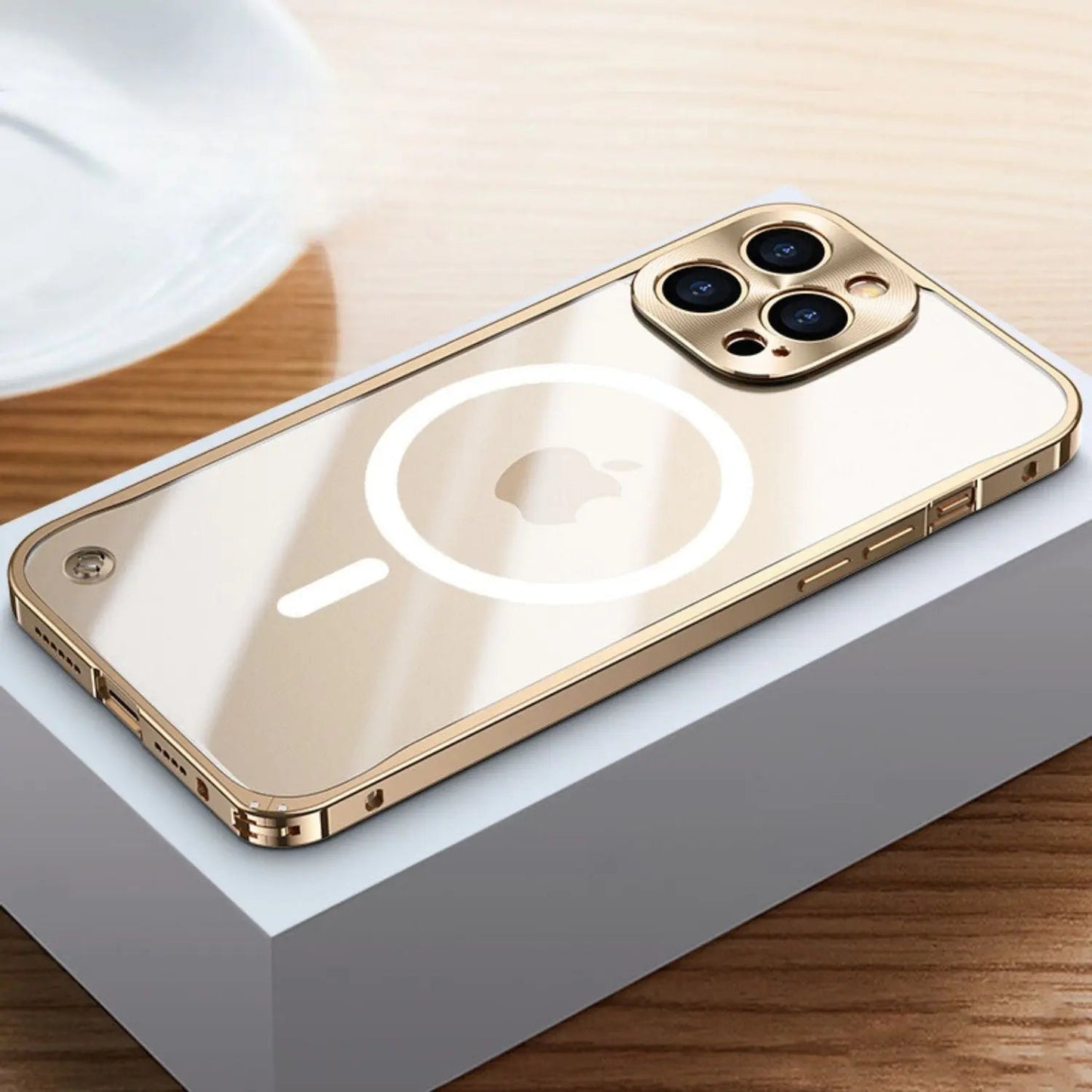 Norvo | Metall Luksus MagSafe Deksel for iPhone Pro Max - Slankt og Stilig Design med Maksimal Beskyttelse