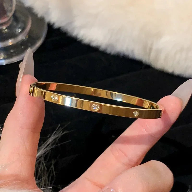Skanto | Stål fashion bangle armbånd for kvinner