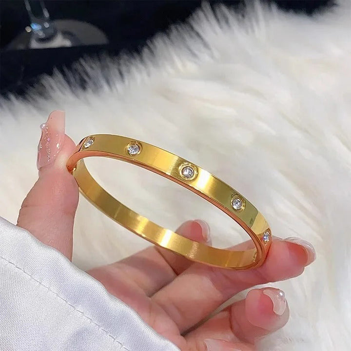 Skanto | Stål fashion bangle armbånd for kvinner