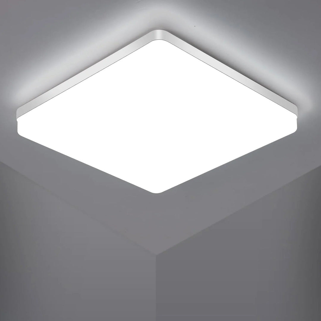 Firkantet LED Taklampe – Jevn, Behagelig Lys | Egnet for Stue & Bad | Skanto