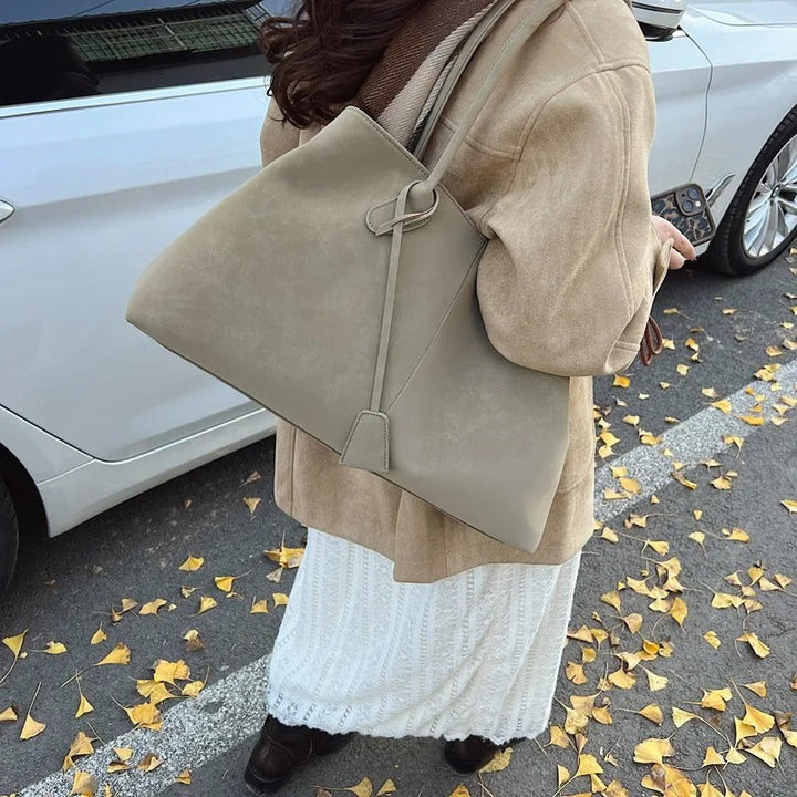Skanto | Nakoo Luxe Tote Bag | Stilig og romslig veske for daglige nødvendigheter