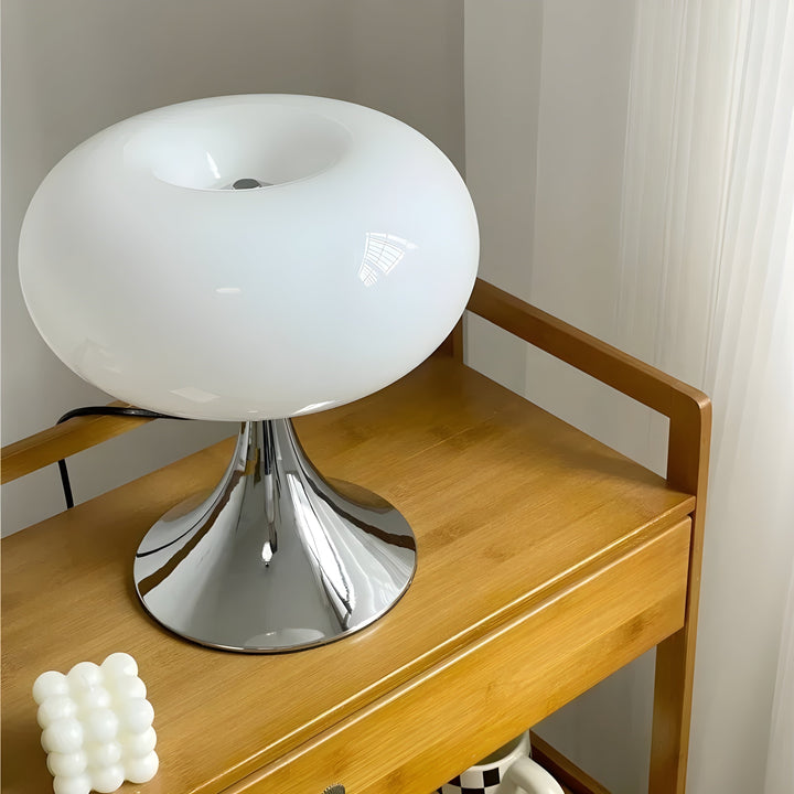 SereneCrystal Lampe - Elegant Retro Bordlampe | Skanto