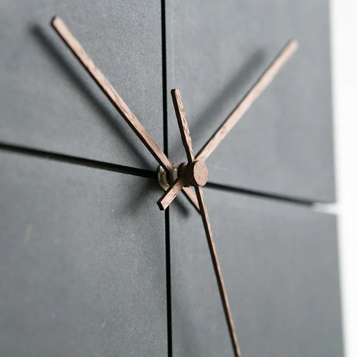 AuraSphere – Minimalist Veggklokke med Stille Kvartsbevegelse | Skanto
