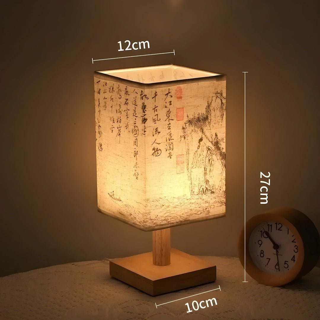 SerenityGlow-lampe – Moderne LED-lampe i kinesisk stil med stofftrekk