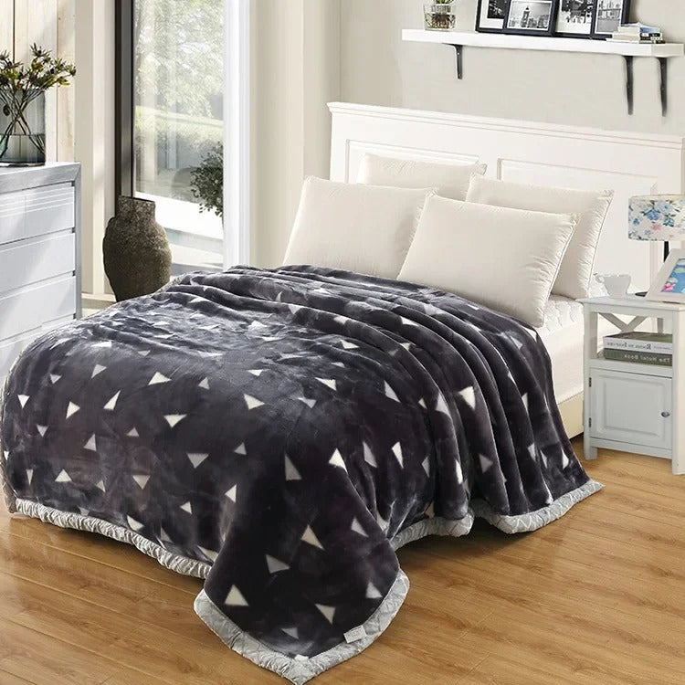 LuxuryWarmth – King Size Duvet for Winter Comfort Skanto