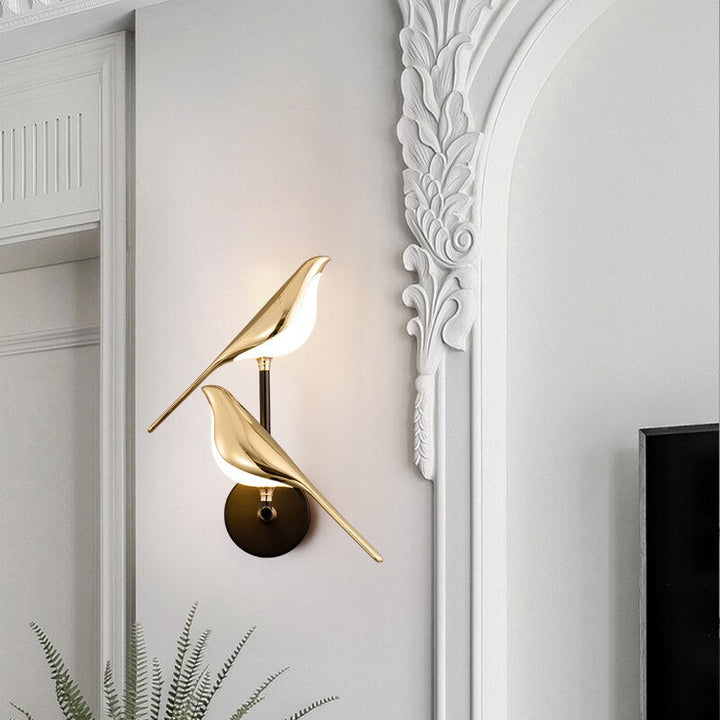 Moderne Fuglevegglampe Gull - Minimalistisk Vegglampe for Dekorativ Belysning | Skanto