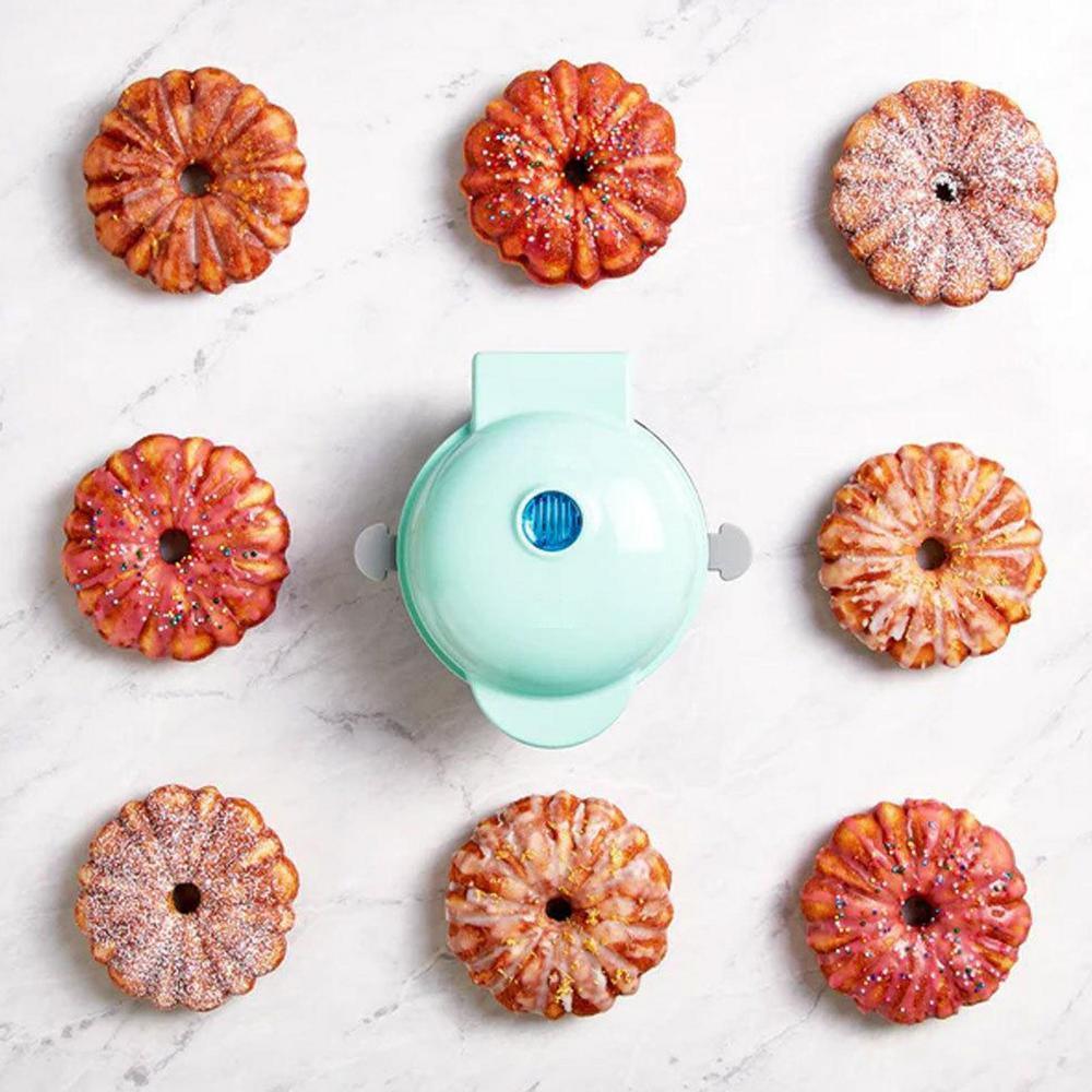 Skanto | Mini Kake Baker – Kompakt Bundt Kake Maker for Lekkert Mini Kaker