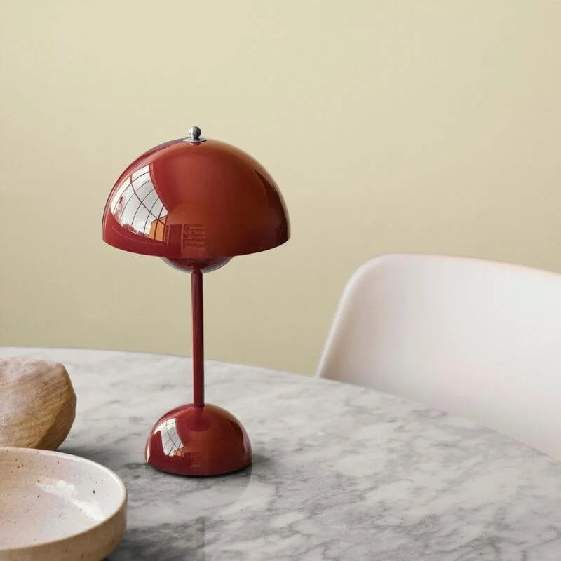 Skanto | Moderne Bordlampe - dette er USB ADVARSEL