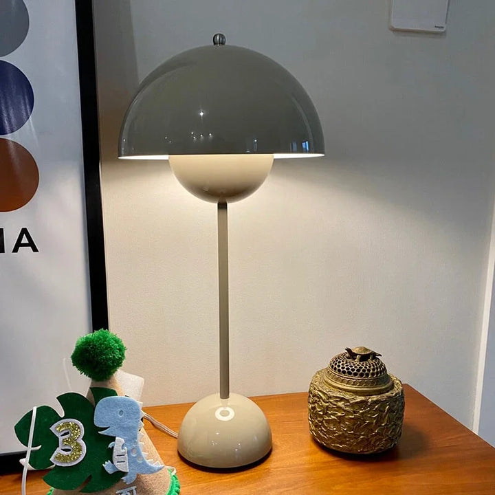 Skanto | Moderne Bordlampe - dette er USB ADVARSEL
